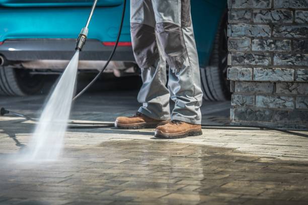 Best Driveway Pressure Washing  in Whitefish Bay, WI